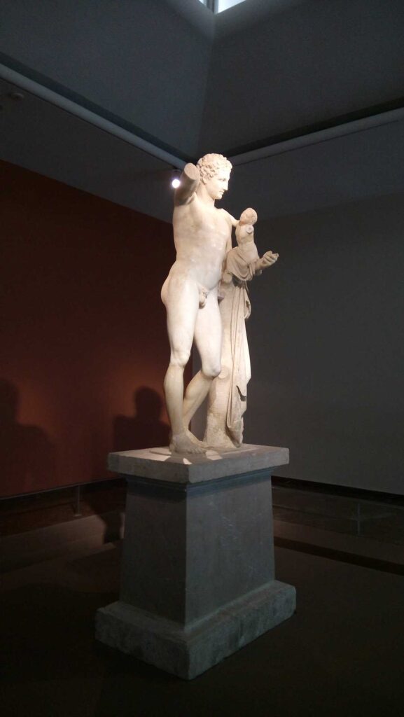 Hermes of Praxiteles, Archaelogical Museum de Olympia